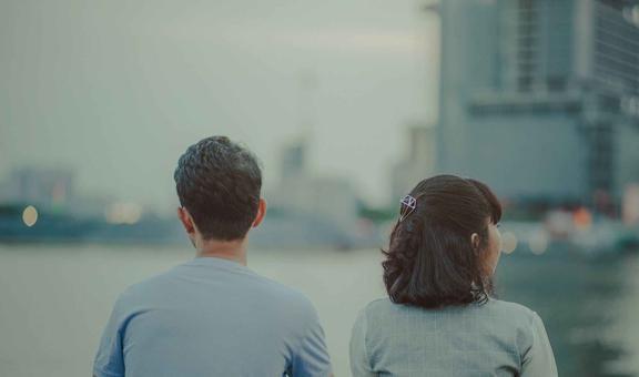 FB體育 FB體育平臺“春節后第9天因為一條短信離婚了”：有多少婚姻敗在3個字上(圖2)