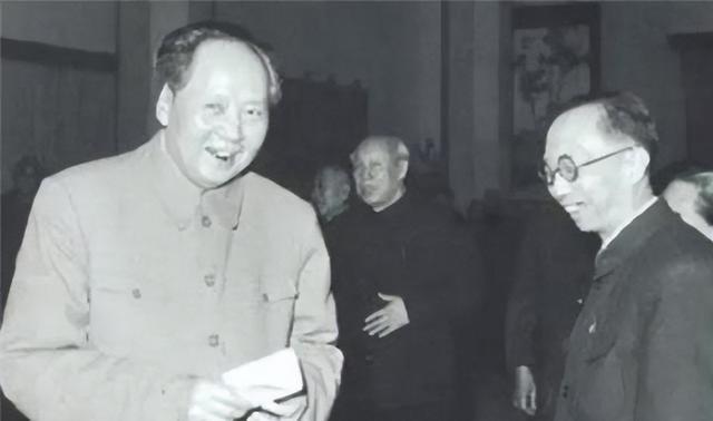 19FB體育 FB體育平臺62年的春節毛主席宴請溥儀席間詢問：大清的“傳國玉璽”(圖6)