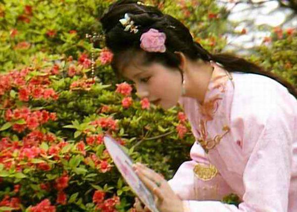 傳統(tǒng)節(jié)日里FB體育 FB體育平臺的中國丨仲春二月唯此花朝(圖4)