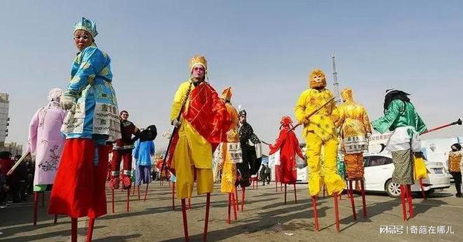 FB體育 FB體育平臺(tái)探秘湖南岳陽(yáng)獨(dú)特的新年習(xí)俗 弘揚(yáng)中國(guó)傳統(tǒng)文化(圖5)