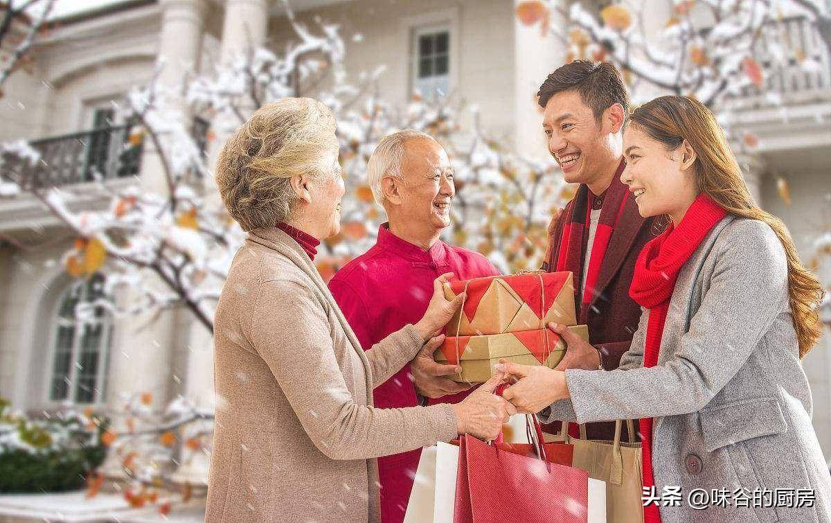 FB體育 FB體育平臺春節(jié)過年走親戚必備的5款精美禮品建議不會送禮的朋友收藏！(圖1)