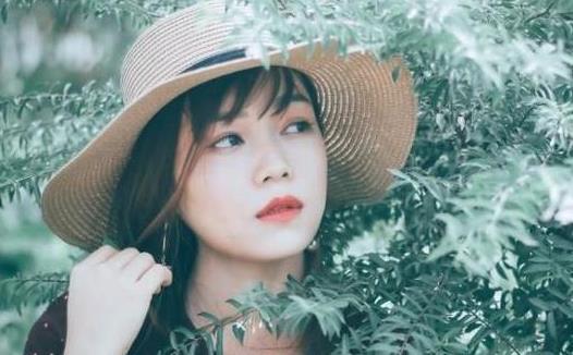FB體育 FB體育平臺“年貨多買1份讓我帶回去給你弟”吃完年夜飯女兒轟走父母(圖2)