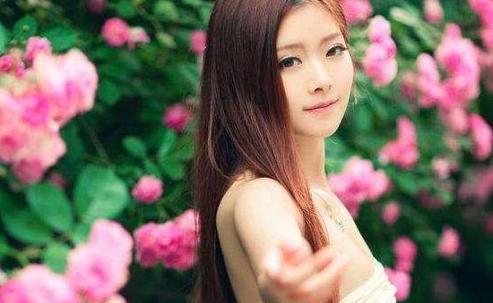 FB體育 FB體育平臺“年貨多買1份讓我帶回去給你弟”吃完年夜飯女兒轟走父母(圖7)