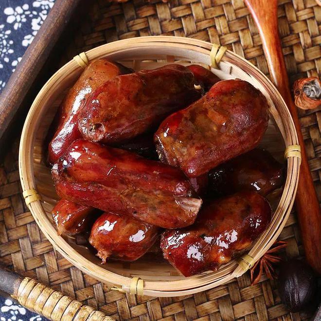 FB體育 FB體育平臺“青”暖華夏 聯心聚力｜年貨直播第三彈！過年必備(圖1)
