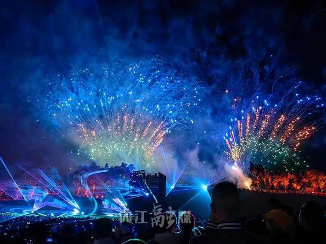 FB體育 FB體育平臺春節假期倒計時！抓緊時間到川南大草原“撒歡”喲(圖3)
