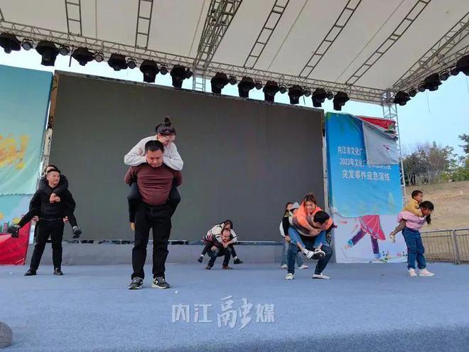 FB體育 FB體育平臺春節假期倒計時！抓緊時間到川南大草原“撒歡”喲(圖7)