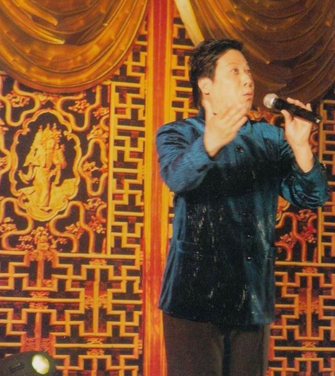 FB體育 FB體育平臺魏金棟：多次上春晚被譽為“新春第一唱”娶圈外妻子恩愛幸福(圖12)