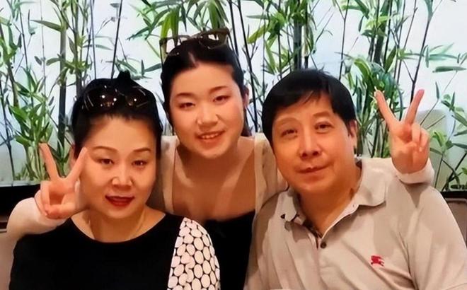 FB體育 FB體育平臺魏金棟：多次上春晚被譽為“新春第一唱”娶圈外妻子恩愛幸福(圖21)