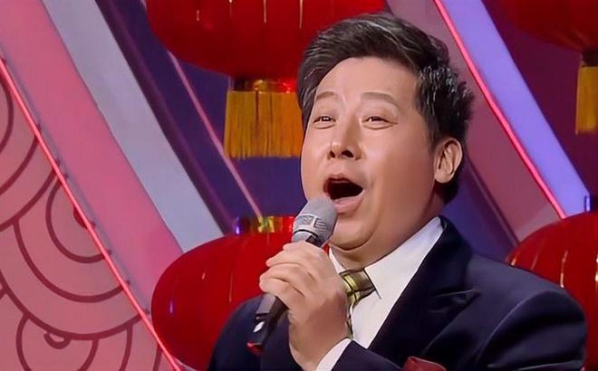 FB體育 FB體育平臺魏金棟：多次上春晚被譽為“新春第一唱”娶圈外妻子恩愛幸福(圖18)