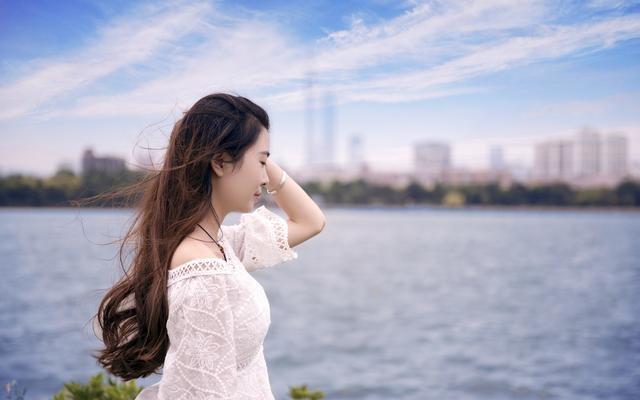 FB體育 FB體育平臺(tái)回婆家過(guò)年7天婆婆用1萬(wàn)2的年貨100塊的大蝦毀了我8年婚姻(圖4)