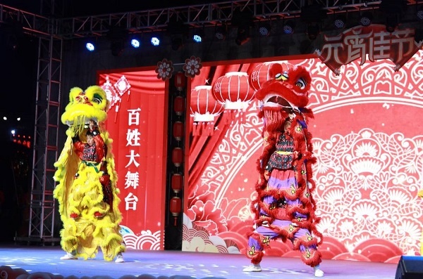 FB體育 FB體育平臺(tái)徐州賈汪：新春草根秀 歡樂(lè)鬧元宵(圖3)