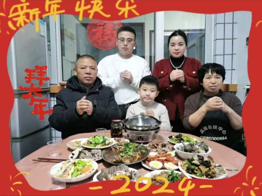 FB體育 FB體育平臺龍游天下家和睦 積累春節祝福語——忻州市康樂小學二年級喜迎春節主題活動(圖2)