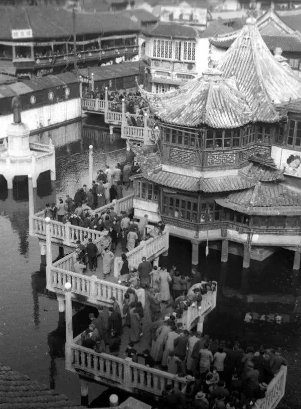 FB體育 FB體育平臺罕見老照片：50-60年代的中國人怎樣過春節？(圖1)