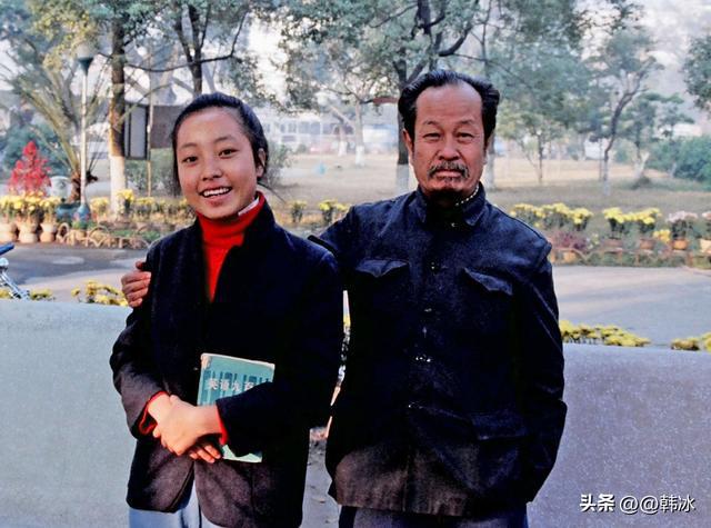 FB體育 FB體育平臺(tái)還有6天就過(guò)年今天又去取了5000現(xiàn)金怕過(guò)年回老家不夠用(圖6)