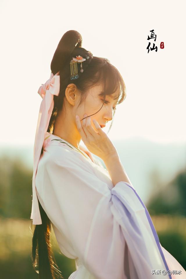FB體育 FB體育平臺(tái)還有6天就過(guò)年今天又去取了5000現(xiàn)金怕過(guò)年回老家不夠用(圖13)