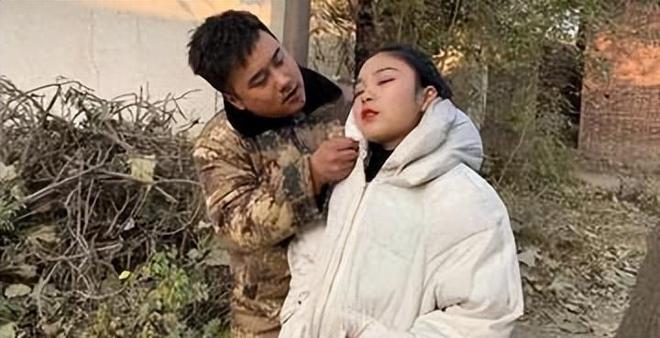 退休后才會發(fā)現(xiàn)：多子女家庭的老人比獨(dú)生子女家庭的老人更幸福FB體育 FB體育平臺(圖3)