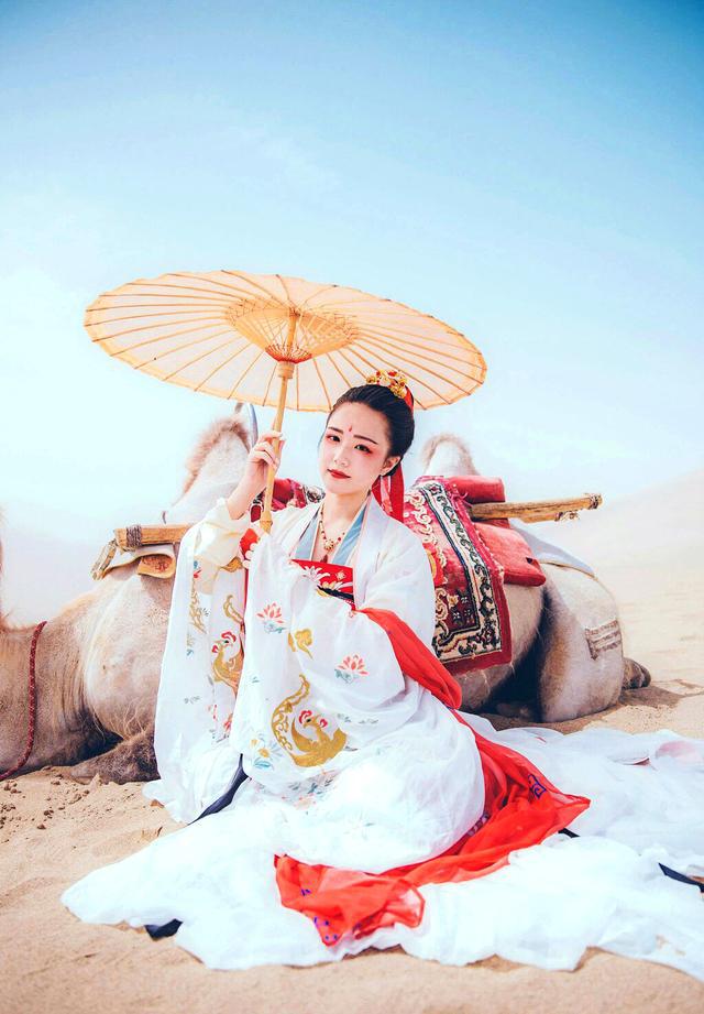 FB體育 FB體育平臺快過年了我讓失業的老公去物流公司當搬運工只為掙點錢買年貨(圖8)