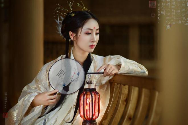 怎樣創作地道FB體育 FB體育平臺的詩詞？春節假期七絕4首情感與生活的融合驚艷(圖1)